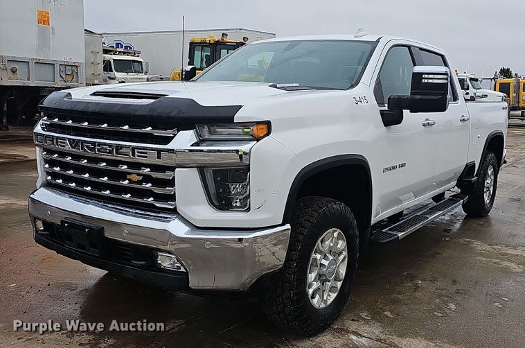 2020 Chevrolet Silverado 2500HD  Crew Cab pickup truck - NP9256