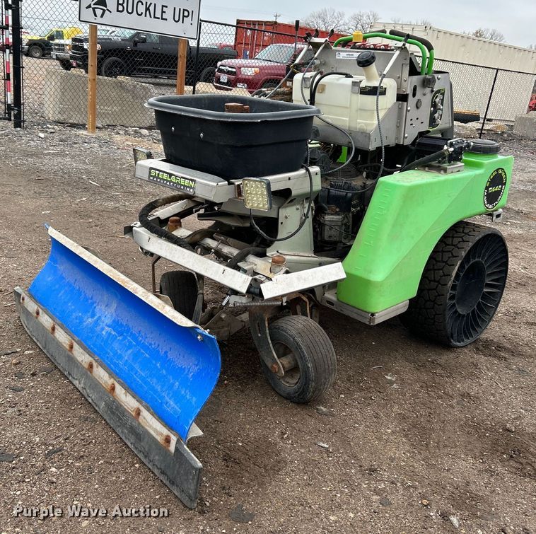 Steel Green SG42  turf sprayer - NR9466