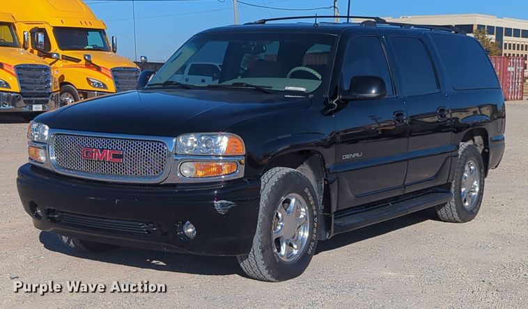 2002 GMC Yukon Denali XL  SUV - OL9127
