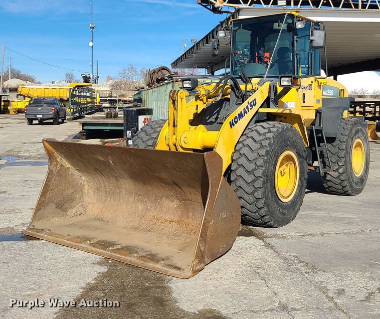 2006 Komatsu WA250-5L  wheel loader - DK4160
