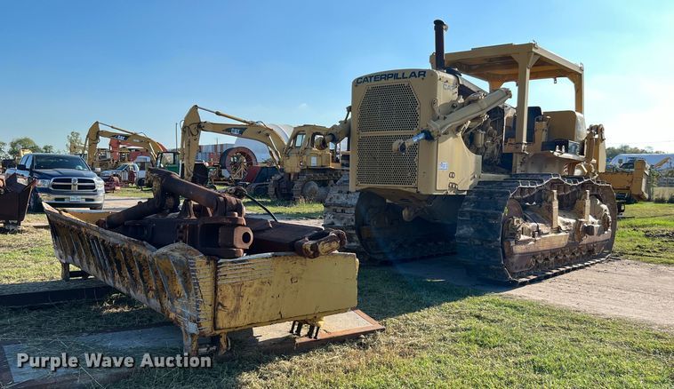Caterpillar D9G  dozer - DM2007