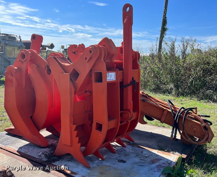 Pemberton Cat225X CP  excavator grapple - DM2010