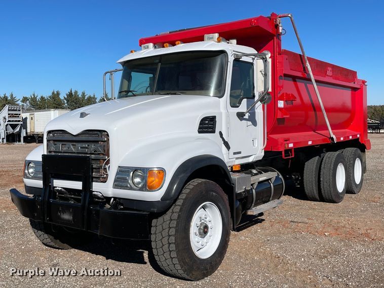 2006 Mack Granite CV713  dump truck - DN3748
