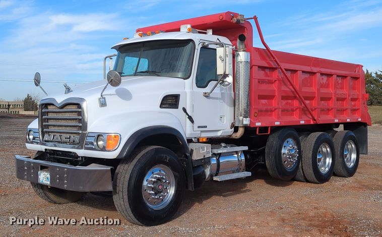 2005 Mack  Granite CV713 dump truck - DN3770