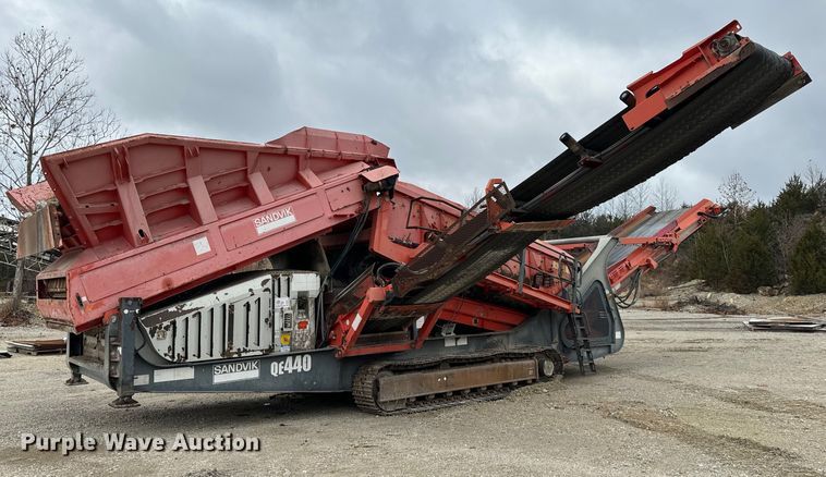 2012 Sandvik QE440  screening plant - DO2204