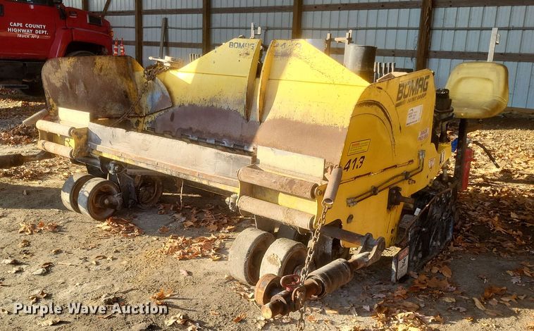 Bomag 413  paver - DO4774