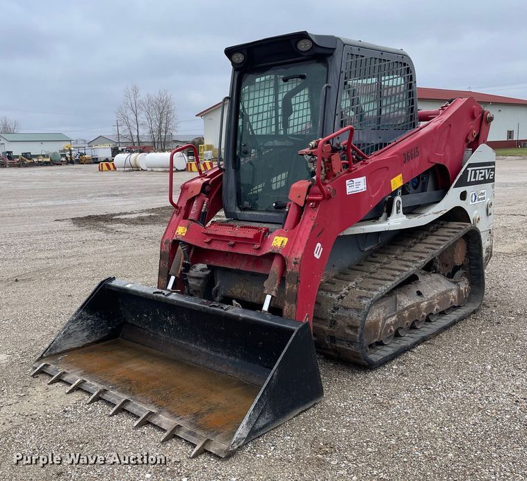 2016 Takeuchi TL12V2  tracked skid steer loader - DP0267