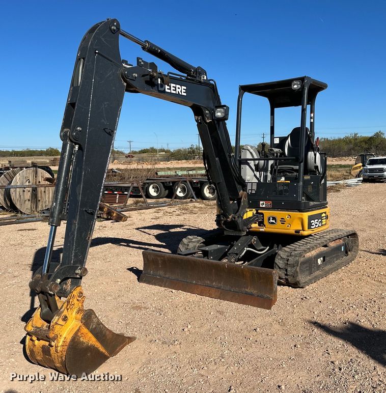 2019 John Deere 35G  mini excavator - DQ1564