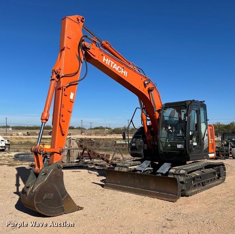 2019 Hitachi Zaxis 135US-6N  excavator - DQ1565