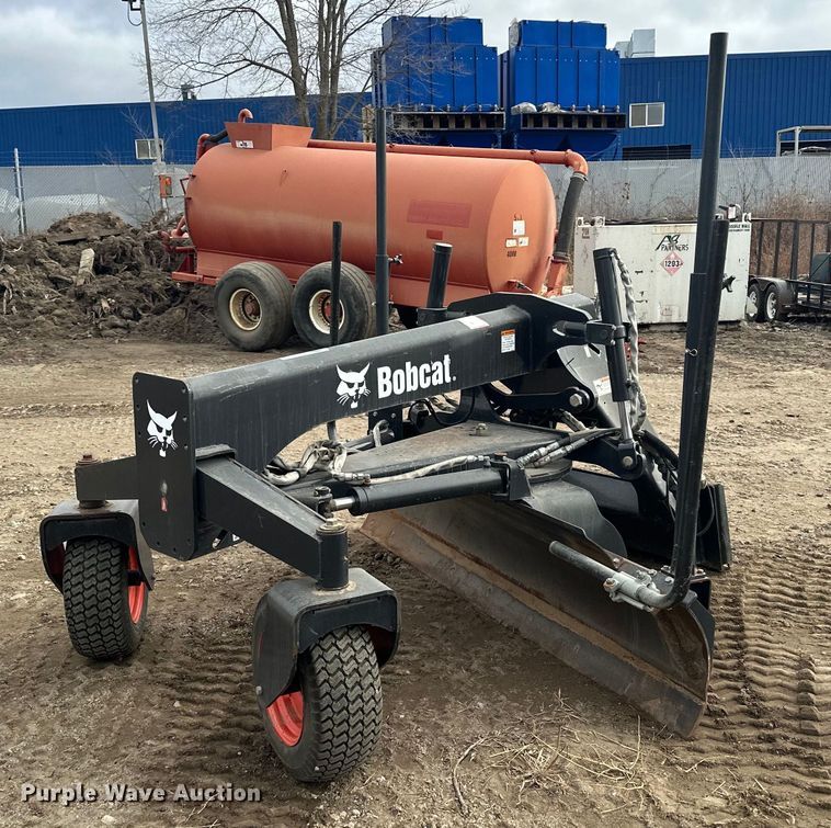 2012 Bobcat Grader 96  skid steer grader - DQ7404