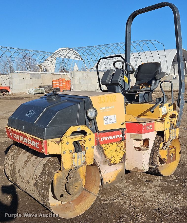 1998 Dynapac CC122  double drum vibratory roller - DS6454