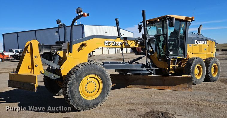 2019 John Deere 672GP  motor grader - DS6480