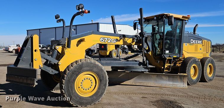 2019 John Deere 672GP  motor grader - DS6481