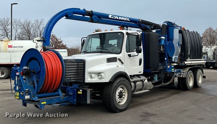 2007 Freightliner Business Class M2 106  sewer jetter truck - LO9345