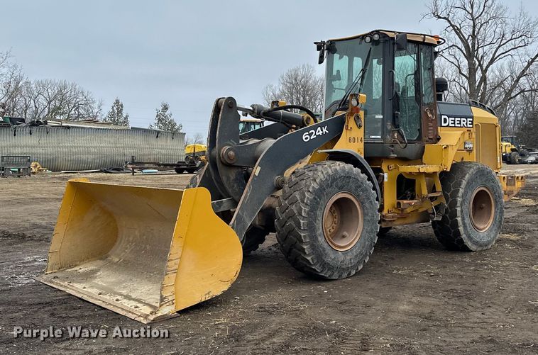 2010 John Deere 624K  wheel loader - LO9402