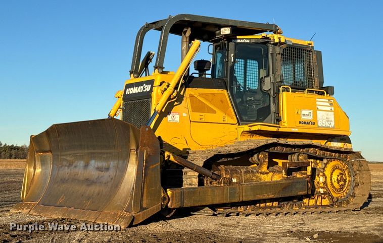 2013 Komatsu D65WX-17  dozer - NI9586