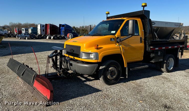 2008 Chevrolet C4500  dump truck - NM9070