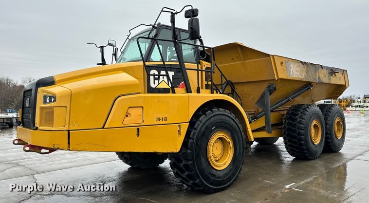 2015 Caterpillar 745C  haul truck - NM9074