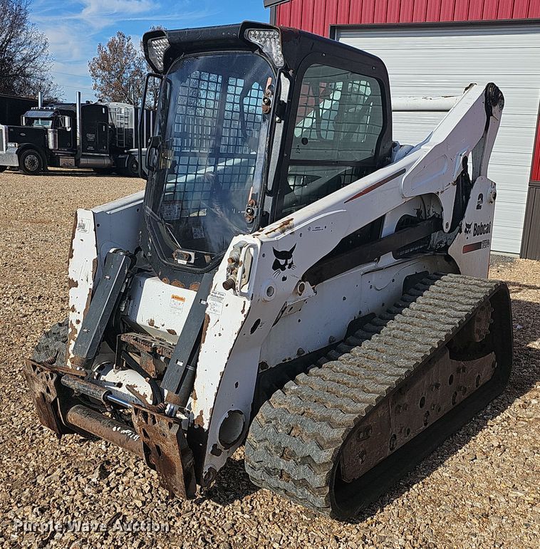 2013 Bobcat T870  tracked skid steer loader - NP9245