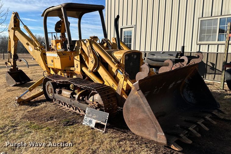 1974 John Deere 450-B  crawler tractor - NS9063