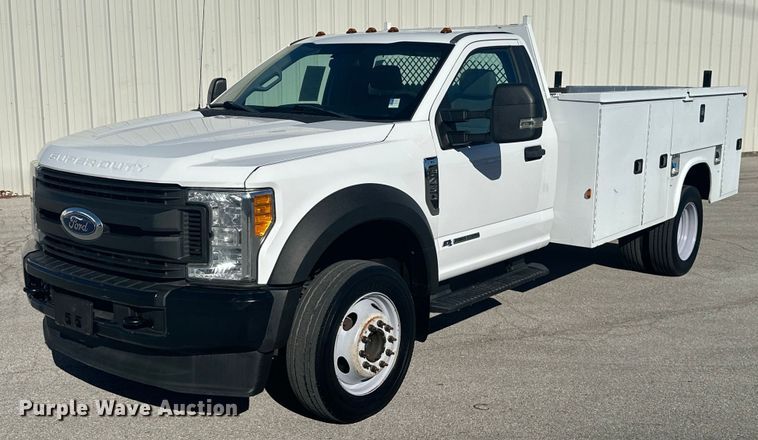 2017 Ford F450 XL  utility / service truck - OD9789