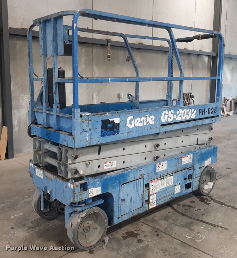 Genie GS-2032  scissor lift - OF9641