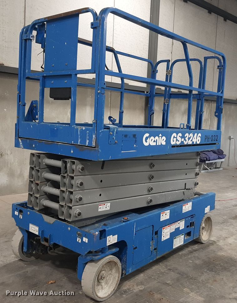 Genie GS-3246  scissor lift - OF9647