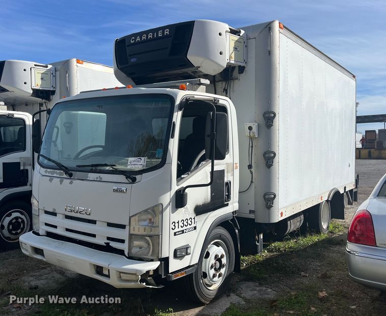 2013 Isuzu NRR  refrigerated truck - DH8603