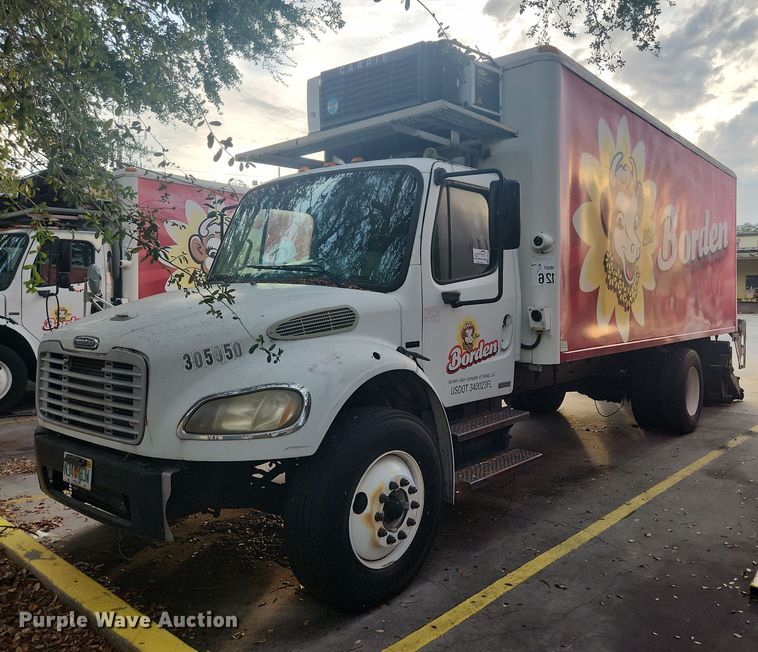2005 Frieghtliner Business Class M2 refrigerated truck - DI6276