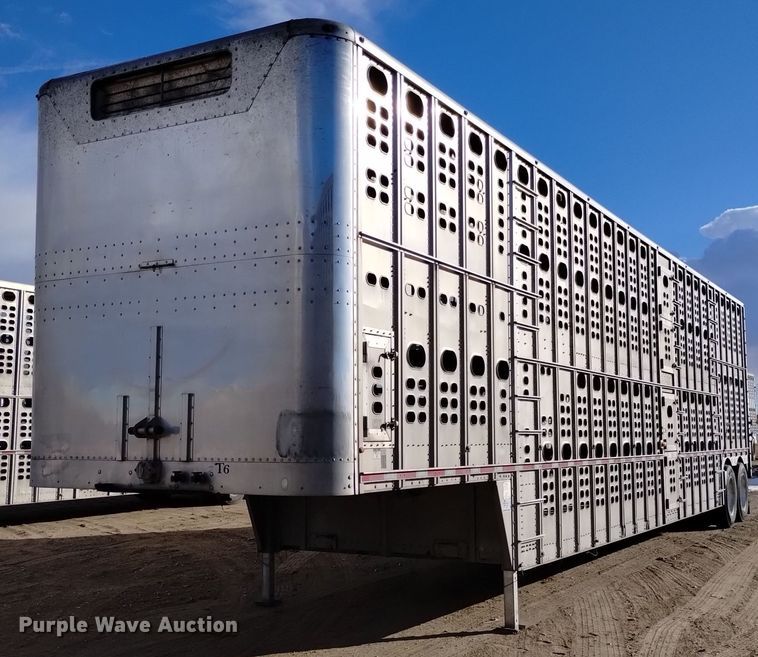 2015 Wilson PSDCL-402  livestock trailer - DK8922