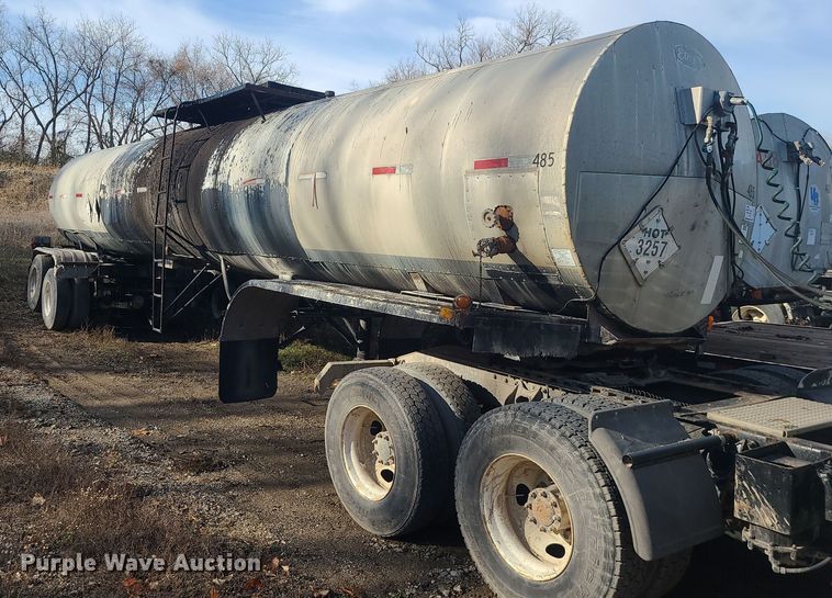 1980 Etnyre TR6 tank trailer - DR7794