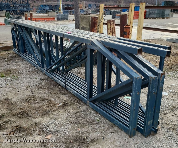 T-Bolt  pallet racking - LJ9417