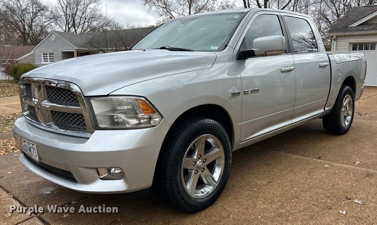 2009 Dodge Ram 1500 Crew Cab pickup truck - NE9603