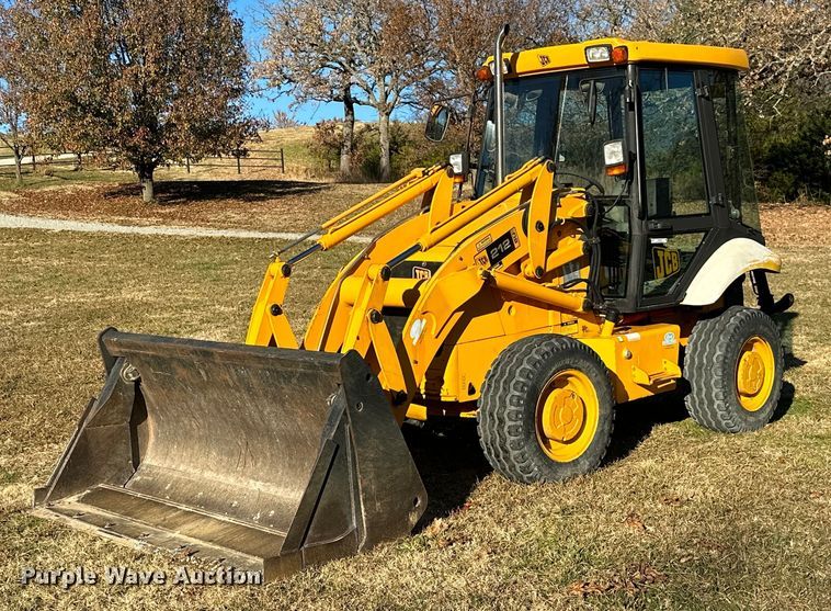 2004 JCB 212SU landscape tractor - NO9480