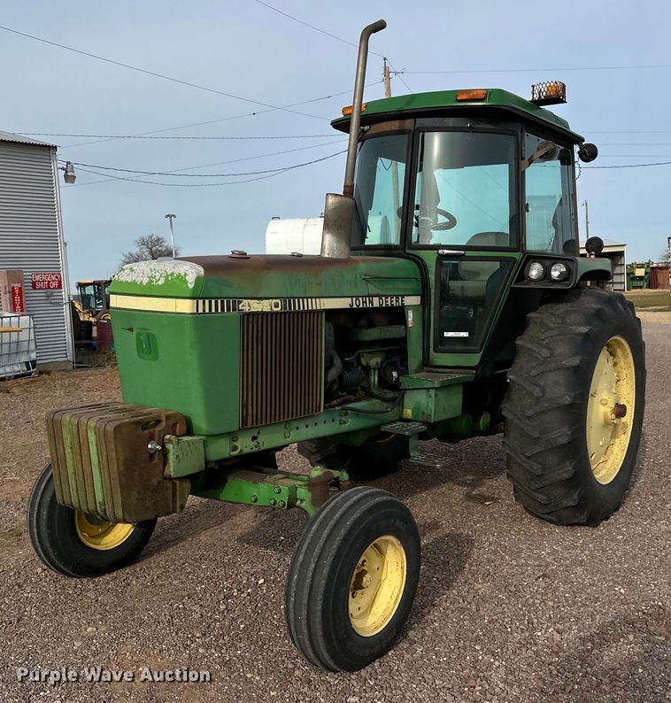 1982 John Deere 4040  tractor - IB9269