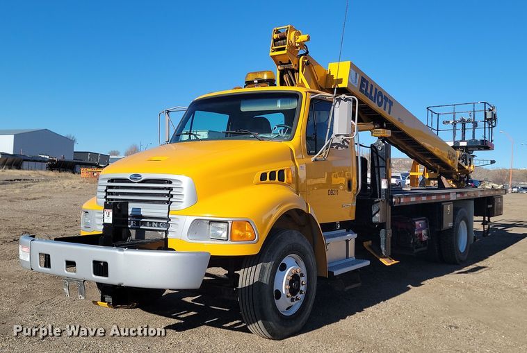 2003 Sterling Acterra  bucket truck - KU9047