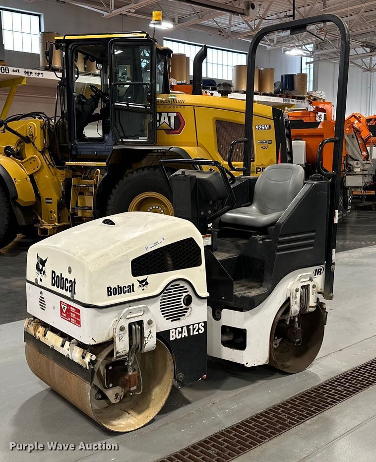 2003 Bobcat BCA12S  double drum vibratory roller - LO9296