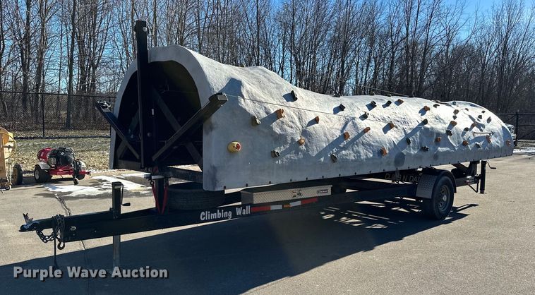 Spectrum sports incorporated CND M24  climbing wall - LO9435