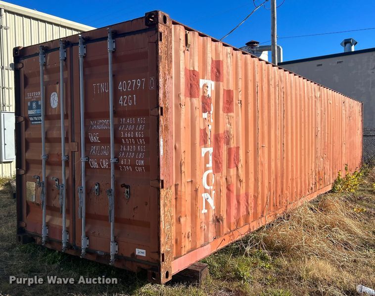 2000  Triton Container International Ltd. RC40-9B shipping container - NB9272