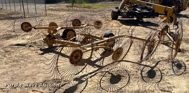 Vermeer WR20  hay rake - DN3131