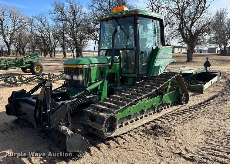 1993 John Deere 6200 Gilbert  tractor - EK9890