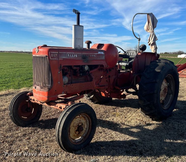1963 Allis-Chalmers D17  tractor - NB9288