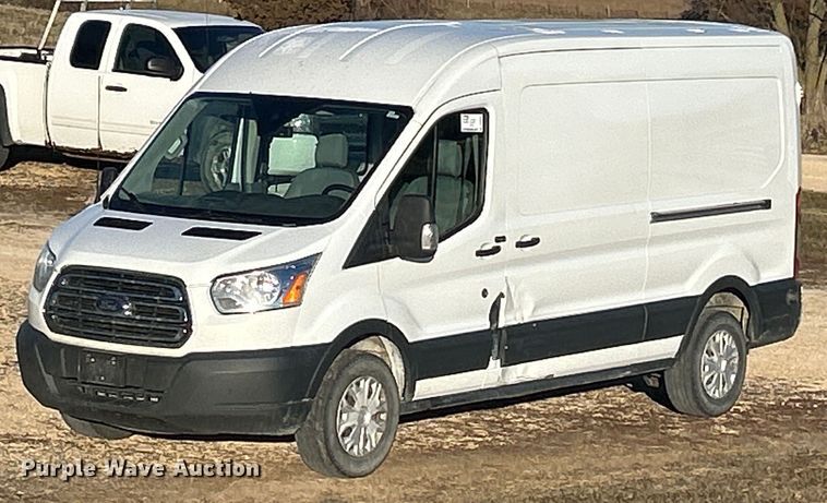 2018 Ford Transit 350  van - DQ1077