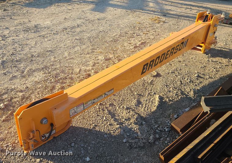 Broderson  jib - LJ9428