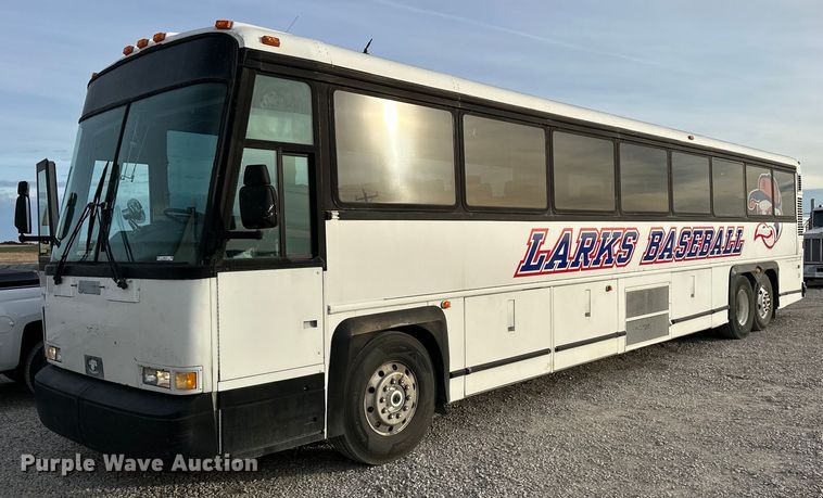 1998 MCI 102-DL3  coach bus - NS9133