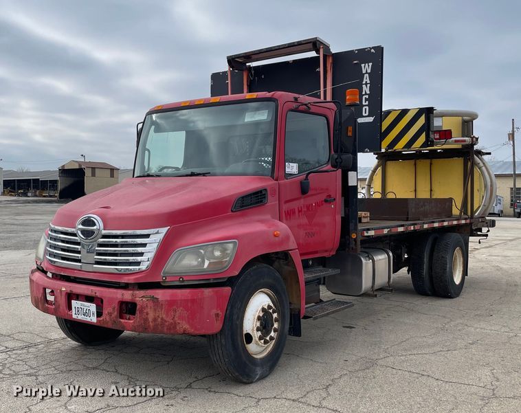 2007 Hino 268  flatbed truck with crash attenuator - DP0264