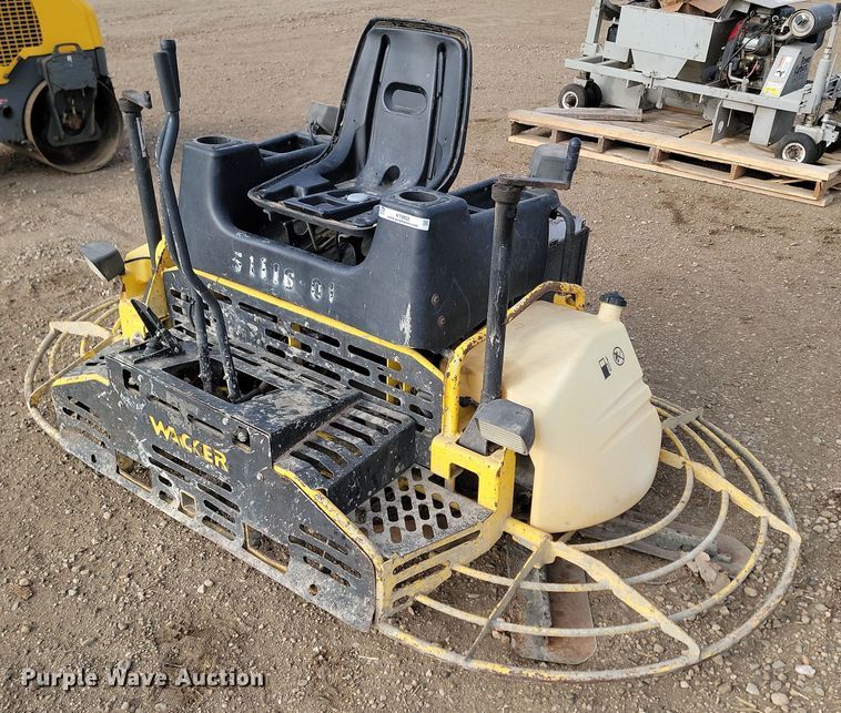 Wacker Neuson  power trowel - KT9922