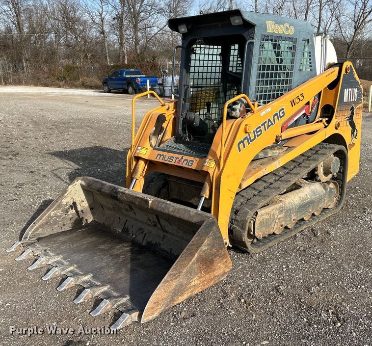 2007 Mustang MTL16  tracked skid steer loader - NE9657