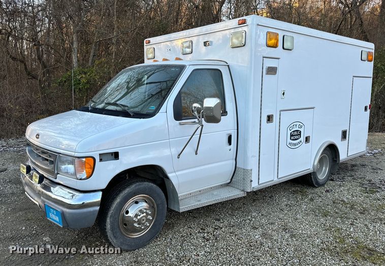 2000 Ford E350  sewer inspection van - NM9190