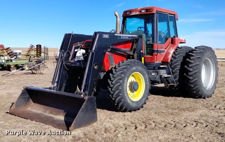 1995 Case IH 7220  MFWD tractor - DK8957